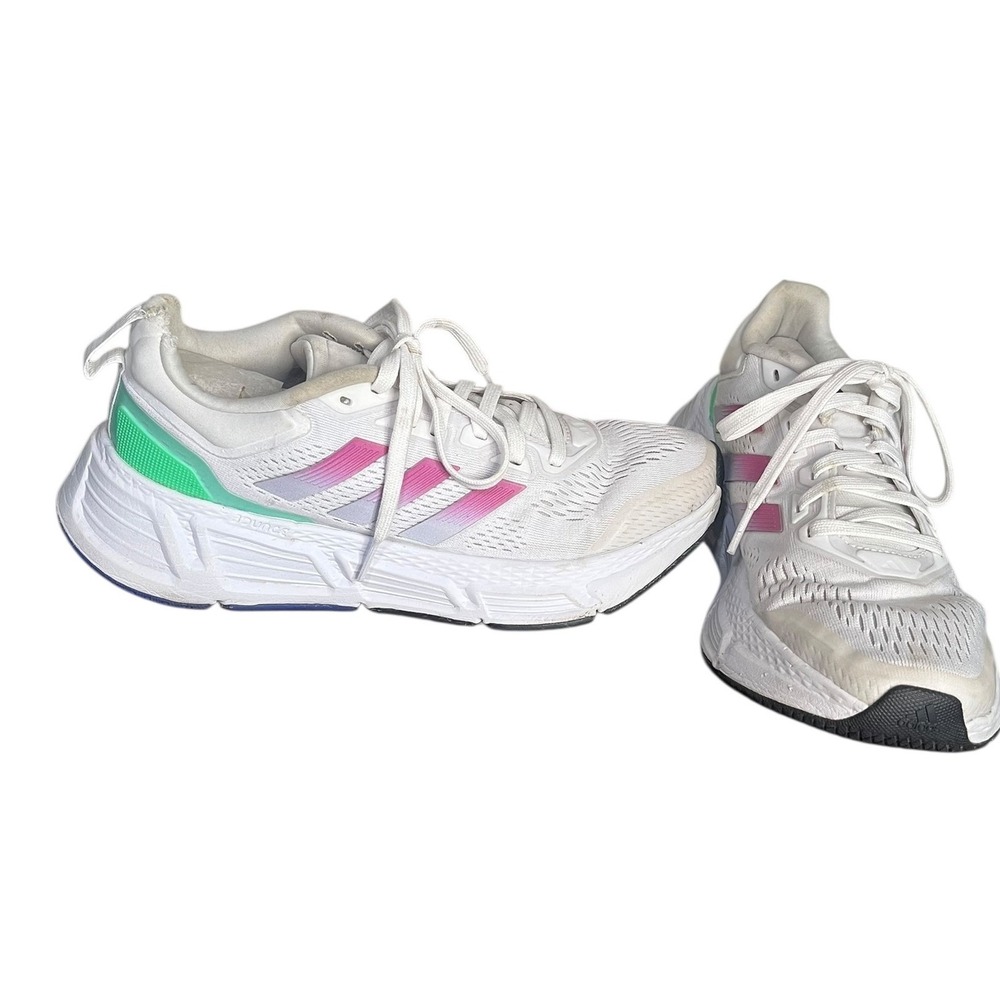 Adidas Questar 'White Lucid Fuchsia' Women's Size 8